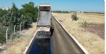 Şanlıurfa Büyükşehir Belediyesi'nden Hilvan Kırsalında Ulaşım Hamblesi